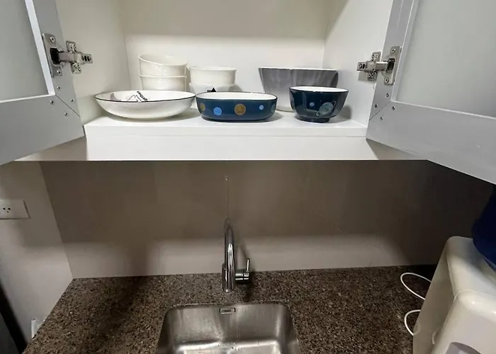 Gentry Manor Fast Wifi,balcony Near Okada,moa&naia 8q Apartment *